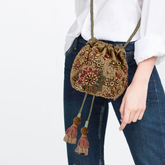Zara Handbags - Zara beaded bucket jute tassel mini crossbody bag